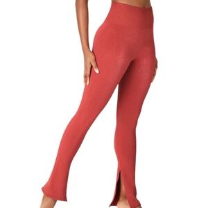 Fabletics high-waisted seamless rib pant